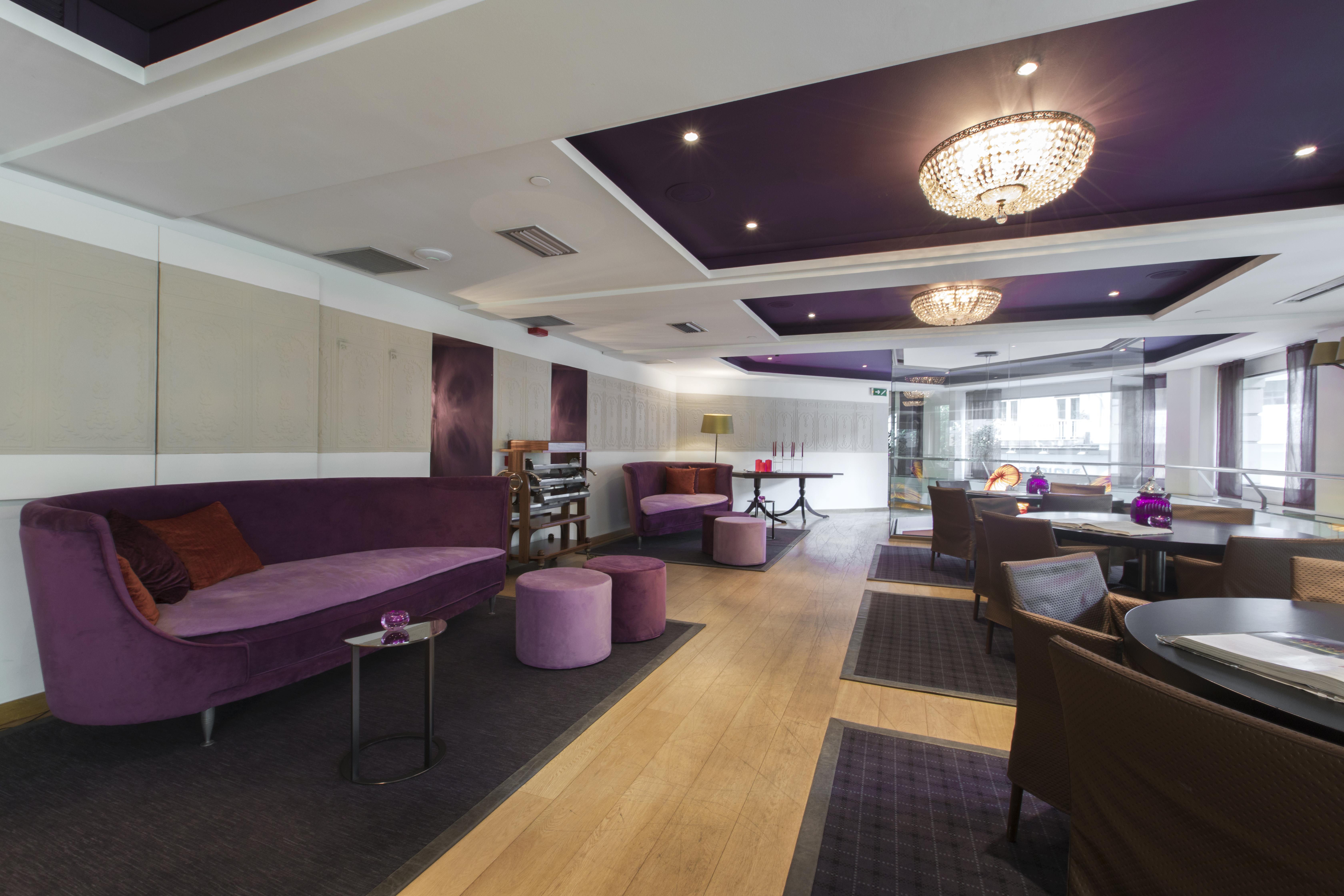 The Excelsior - Small Luxury Hotels Of The World Thessaloníki Ngoại thất bức ảnh The lounge at the airport